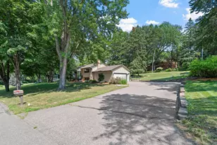 6911 Ticonderoga Trail, Eden Prairie, MN 55346 - Photo 37