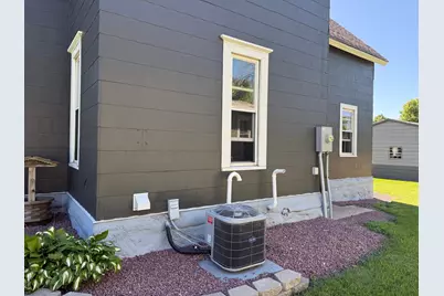 601 E Depue Avenue, Olivia, MN 56277 - Photo 29