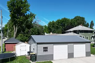 601 E Depue Ave, Olivia, MN 56277 - Photo 9