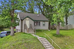 515 NE 6th St, Grand Rapids, MN 55744 - Photo 1
