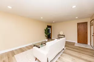 5214 Oliver Ave N, Minneapolis, MN 55430 - Photo 7