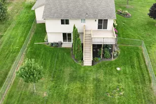 10590 257th Ave NW, Zimmerman, MN 55398 - Photo 9
