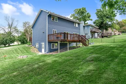 1065 Barney Street, Owatonna, MN 55060 - Photo 7