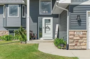 816 Cologne Ln, Waverly, MN 55390 - Photo 3