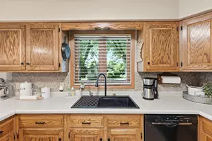 210 W 9th St, Starbuck, MN 56381 - Photo 11