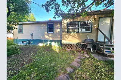 414 Crocker Avenue S, Thief River Falls, MN 56701 - Photo 5