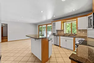 5010 Diane Dr, Minnetonka, MN 55343 - Photo 33