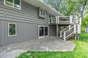 5010 Diane Dr, Minnetonka, MN 55343 - Photo 9