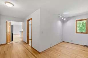 5010 Diane Dr, Minnetonka, MN 55343 - Photo 31