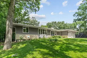 5010 Diane Dr, Minnetonka, MN 55343 - Photo 3