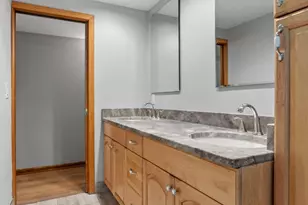 5010 Diane Dr, Minnetonka, MN 55343 - Photo 57