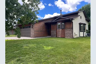 5309 Xenia Avenue N, Crystal, MN 55429 - Photo 1