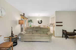 1501 W 140th St, Burnsville, MN 55337 - Photo 5