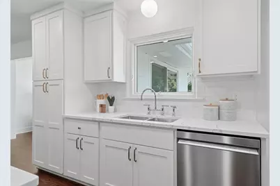 6516 Sherwood Avenue, Edina, MN 55435 - Photo 11