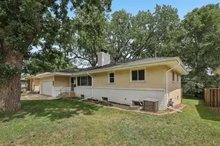 5518 Regent Ave N, Crystal, MN 55429 - Photo 5