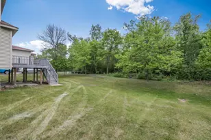10543 Noble Cir N, Brooklyn Park, MN 55443 - Photo 3
