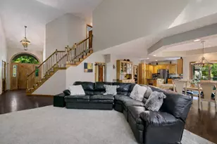 10725 55th Ave N, Plymouth, MN 55442 - Photo 5