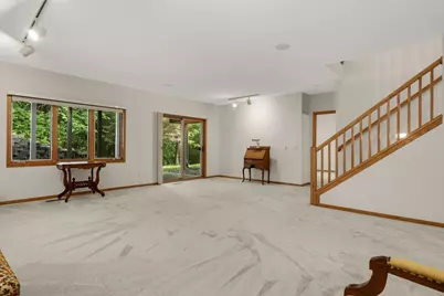 7081 Crowne Oak Road, Eden Prairie, MN 55344 - Photo 27