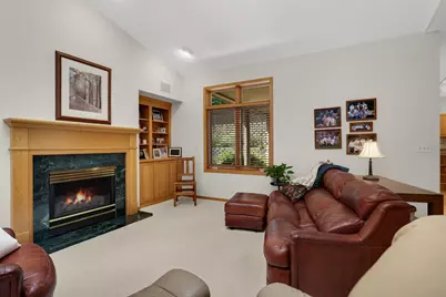7081 Crowne Oak Road, Eden Prairie, MN 55344 - Photo 15