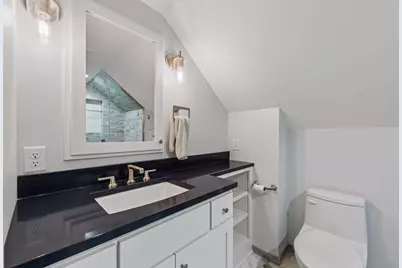 8620 Russell Avenue S, Bloomington, MN 55431 - Photo 19