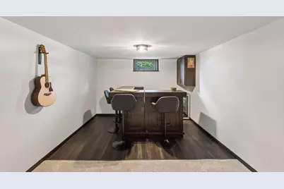 8620 Russell Avenue S, Bloomington, MN 55431 - Photo 23