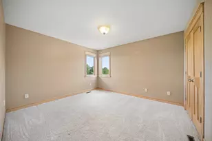 5352 Scenic Oak Dr SW, Rochester, MN 55902 - Photo 49