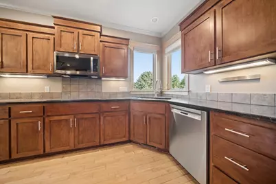 5352 Scenic Oak Drive SW, Rochester, MN 55902 - Photo 17