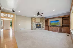 5352 Scenic Oak Dr SW, Rochester, MN 55902 - Photo 7