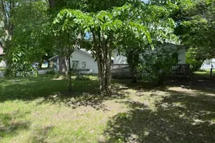217 W Oak St, Osakis, MN 56360 - Photo 33