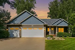2657 Goodview Ave N, Oakdale, MN 55128 - Photo 27