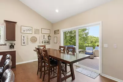 2657 Goodview Avenue N, Oakdale, MN 55128 - Photo 1