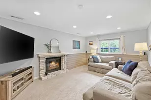 1180 Lake Lucy Rd, Chanhassen, MN 55317 - Photo 9