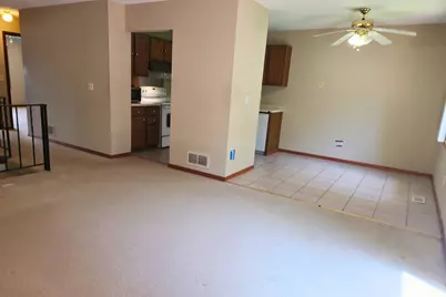 1504 Roundhouse Circle, Shakopee, MN 55379 - Photo 9