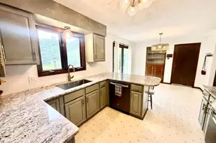 103 Northwood Dr, Redwood Falls, MN 56283 - Photo 21