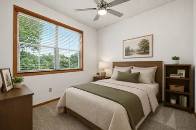 7582 6th Street N, Oakdale, MN 55128 - Photo 5