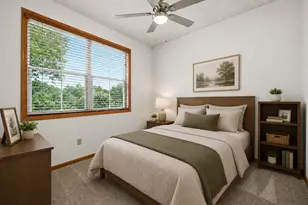 7582 6th St N, Oakdale, MN 55128 - Photo 5