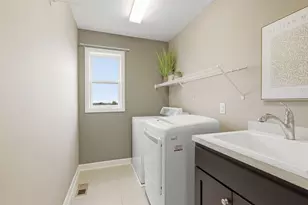 9684 7th St N, Lake Elmo, MN 55042 - Photo 27