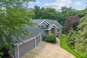 2700 Ashbourne Rd, Minnetonka, MN 55391 - Photo 5