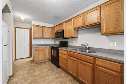6213 Maclynn Avenue NE, Albertville, MN 55301 - Photo 5