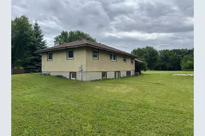 435 W Ottawa Street, Le Center, MN 56057 - Photo 21