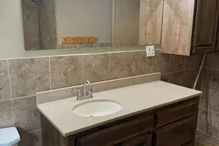 435 W Ottawa St, Le Center, MN 56057 - Photo 17