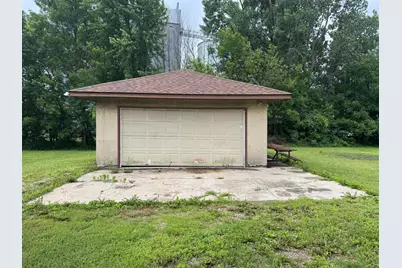 435 W Ottawa Street, Le Center, MN 56057 - Photo 25
