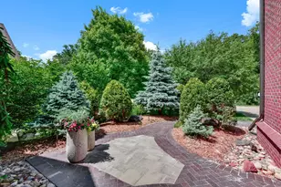 6511 Belmore Ln, Edina, MN 55343 - Photo 5