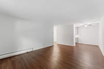 2800 Hamline Avenue N #216, Roseville, MN 55113 - Photo 5