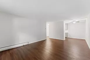 2800 Hamline Ave N, Roseville, MN 55113 - Photo 5