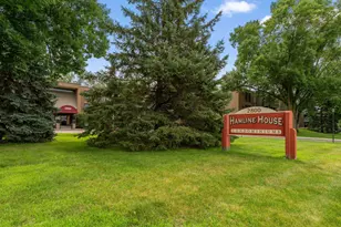 2800 Hamline Ave N, Roseville, MN 55113 - Photo 29