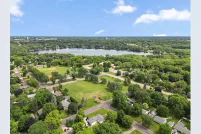 2800 Hamline Avenue N #216, Roseville, MN 55113 - Photo 27