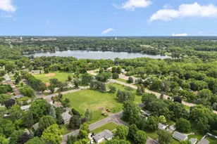 2800 Hamline Ave N, Roseville, MN 55113 - Photo 27