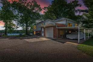 450 W Horseshoe Dr, Shoreview, MN 55126 - Photo 1