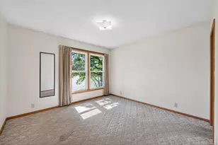 450 W Horseshoe Dr, Shoreview, MN 55126 - Photo 21
